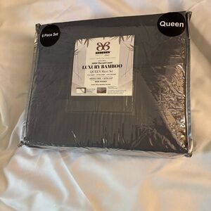 Bamboo Queen size bed sheets NIP
